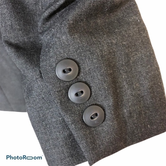 Lands End 100% Wool Gray Blazer 4P Petite Women’s - Picture 3 of 7